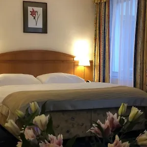 Hotell Kavalir ***
